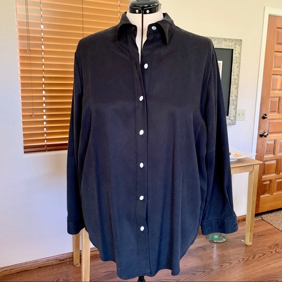 Soft Surroundings Tops - Soft Surroundings black gabardine blouse / shirt